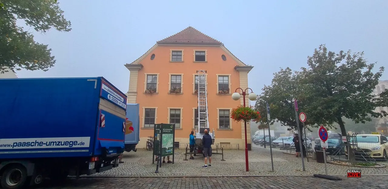 altes Rathaus Bernau Umzug ins neue Rathaus mit Checkliste